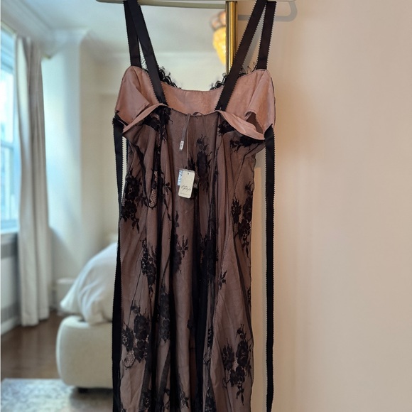 NEW with tags: Free People Black Floral Midi Dress - Picture 7 of 8